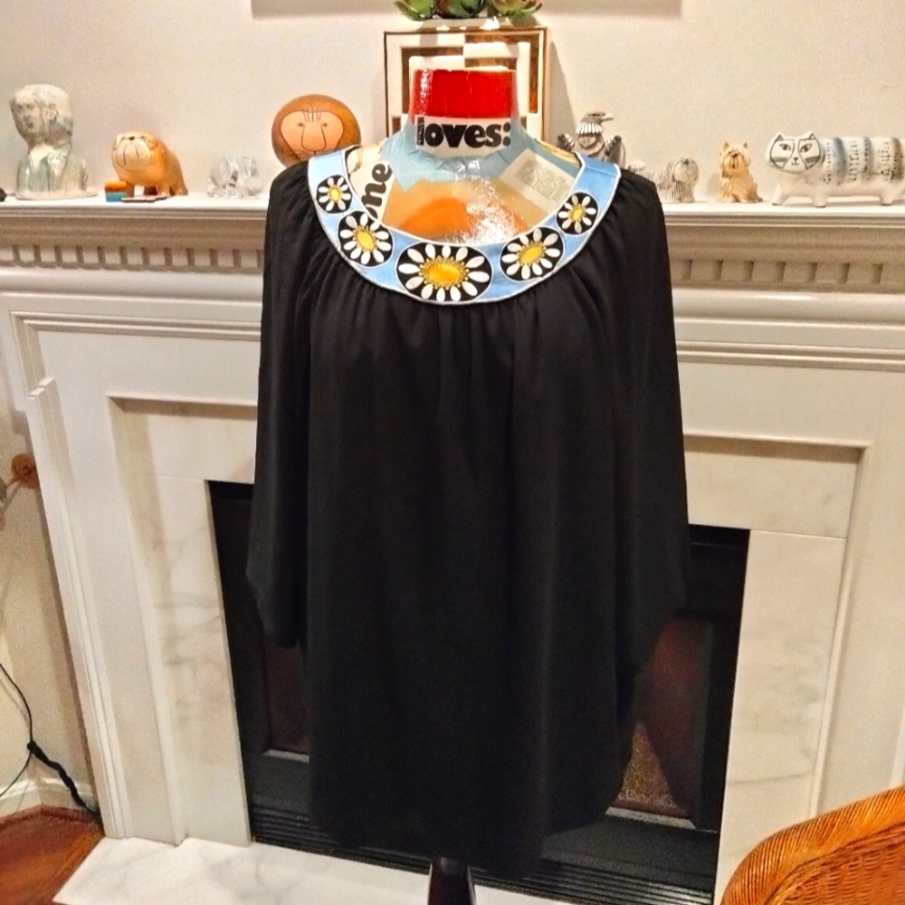 Bob Mackie embroidered Beaded Floral daisy Flowy Boho Top Size 1X Black